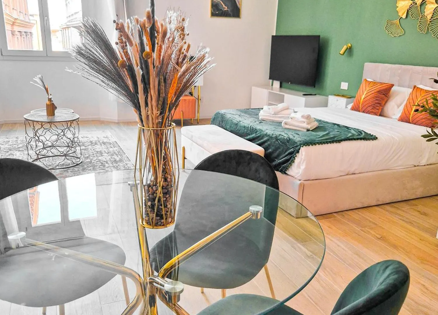 Aviana Suite Bologna Italy